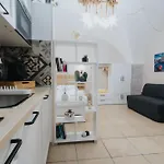 Desire Bari