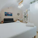 Desire * Bari